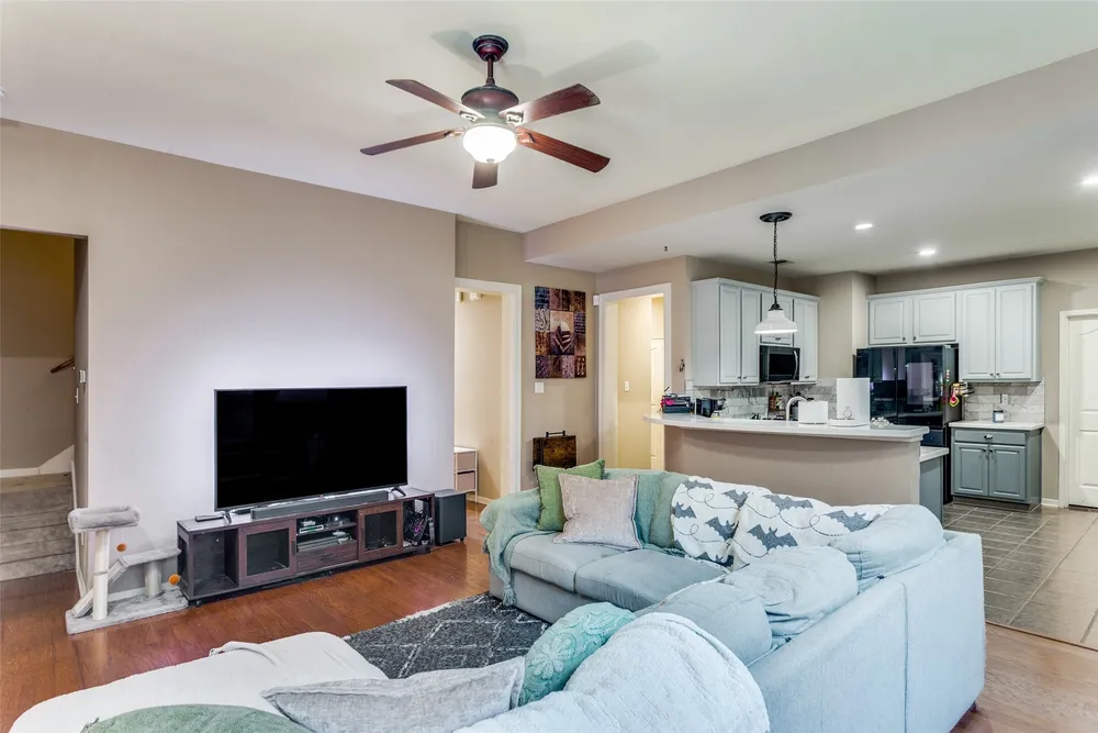 9117 Ripley St, Fort Worth, TX 76244-7622