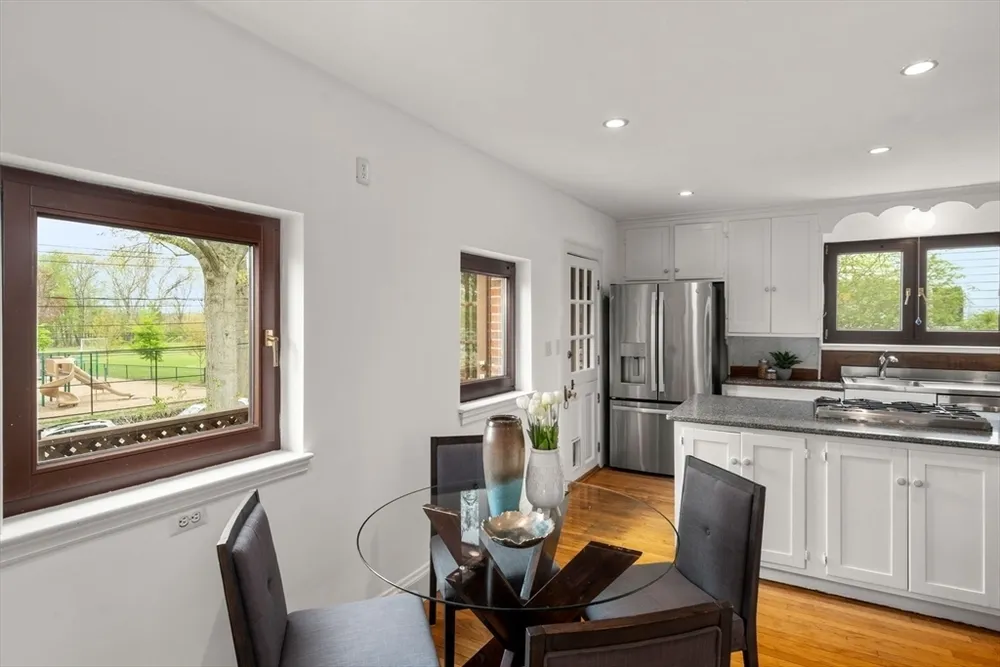 110 Wallis Rd, Brookline, MA 02467