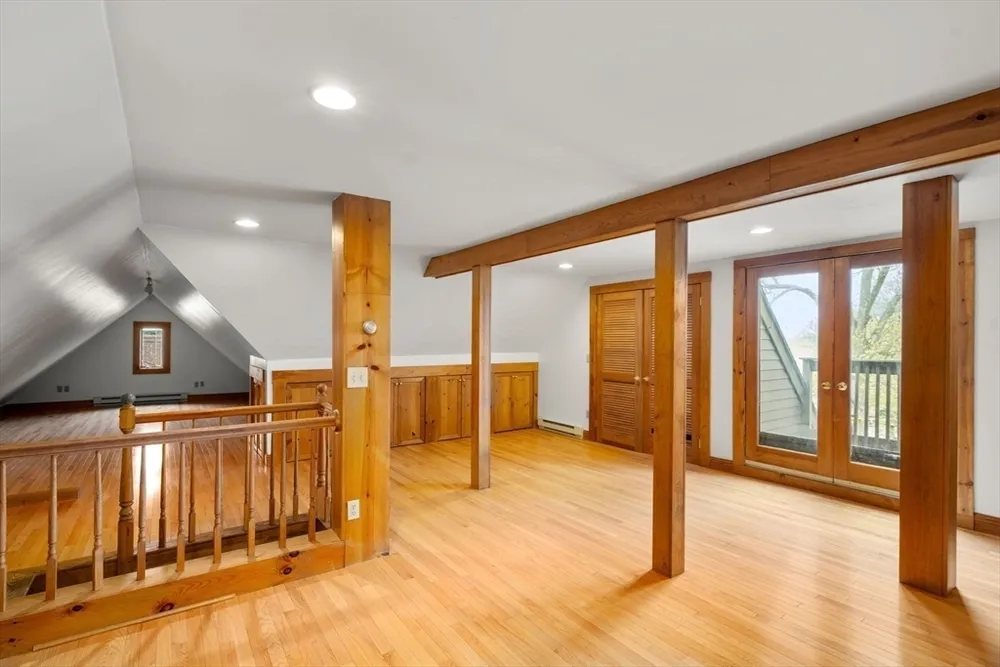 110 Wallis Rd, Brookline, MA 02467
