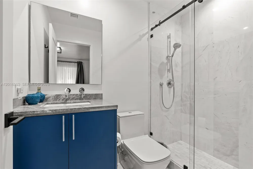 7200 SW 107th Terrace, Pinecrest, FL 33156