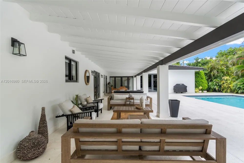 7200 SW 107th Terrace, Pinecrest, FL 33156