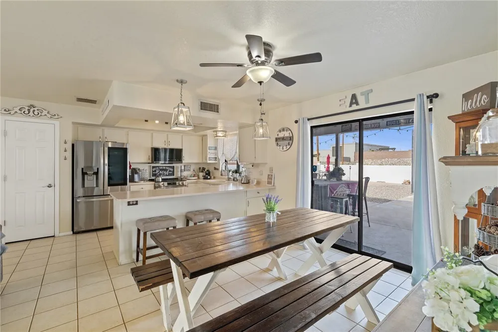 3649 Desert Garden Dr, Lake Havasu City, AZ 86404