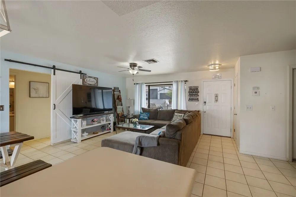 3649 Desert Garden Dr, Lake Havasu City, AZ 86404