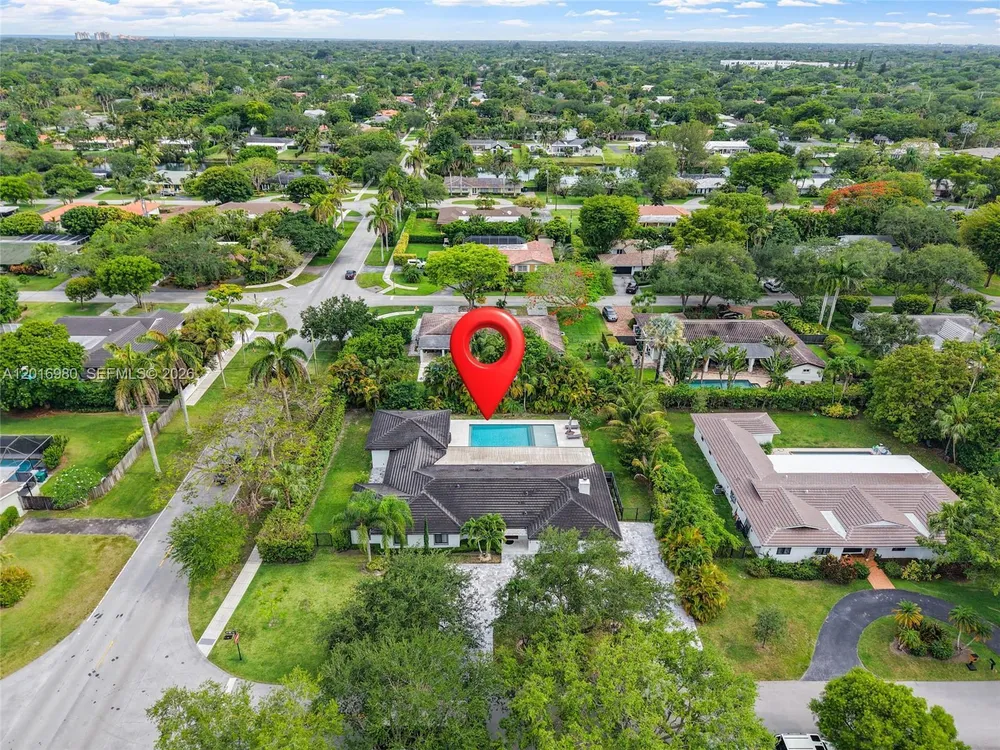 7200 SW 107th Terrace, Pinecrest, FL 33156