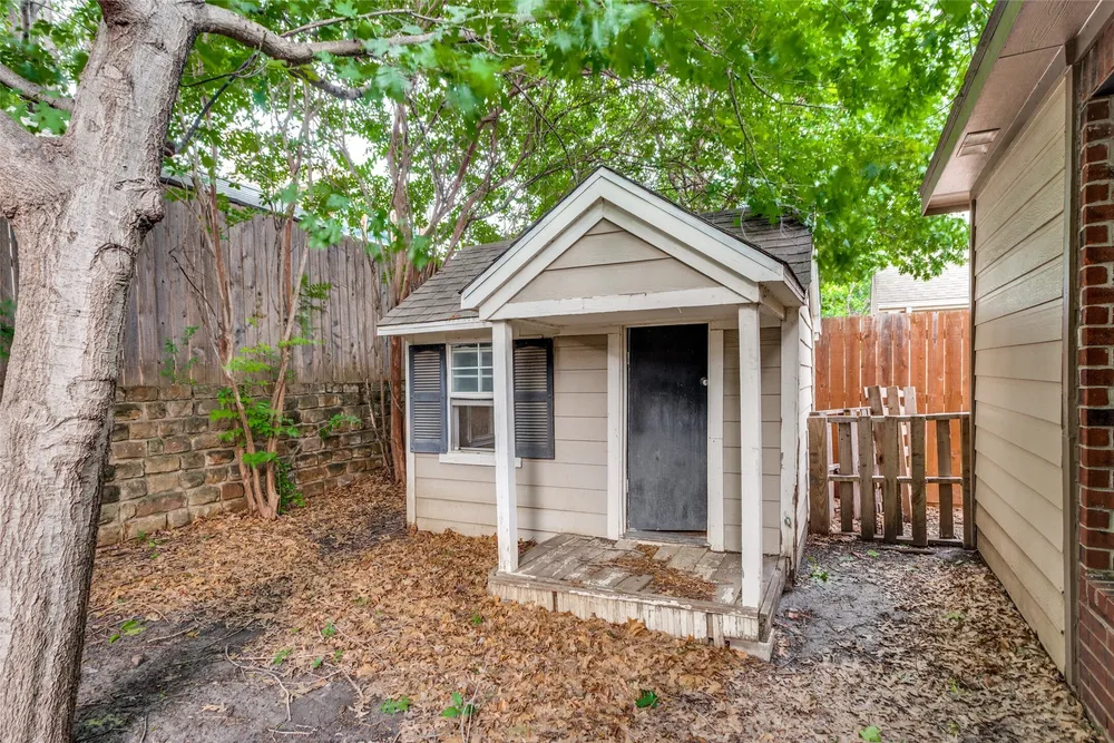 9117 Ripley St, Fort Worth, TX 76244-7622