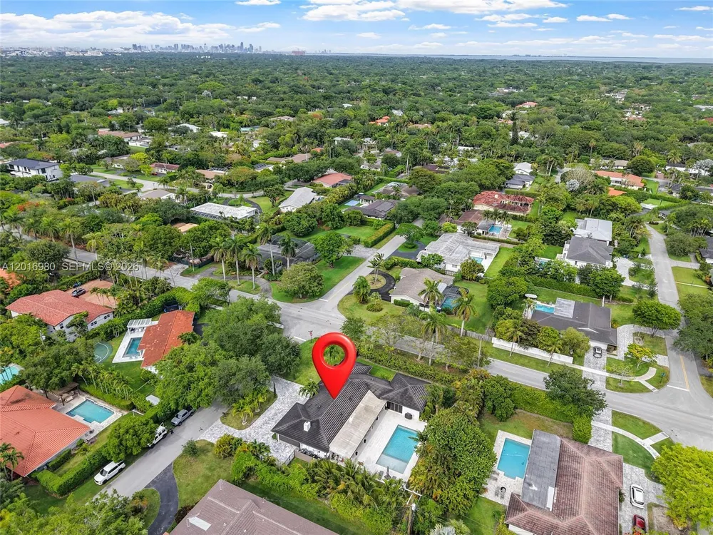 7200 SW 107th Terrace, Pinecrest, FL 33156