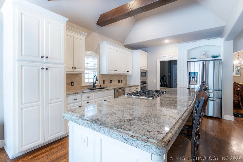 3813 W Broadway St, Broken Arrow, OK 74012
