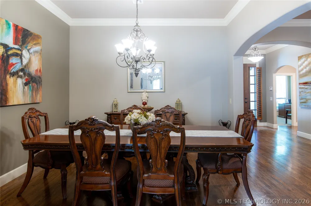 3813 W Broadway St, Broken Arrow, OK 74012