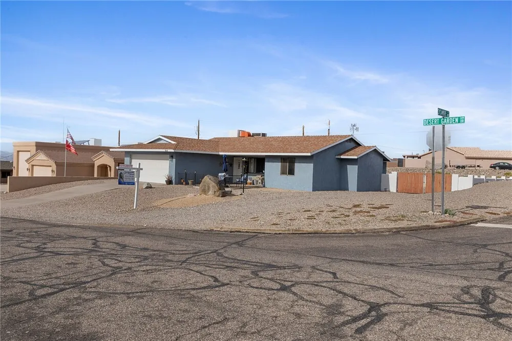 3649 Desert Garden Dr, Lake Havasu City, AZ 86404
