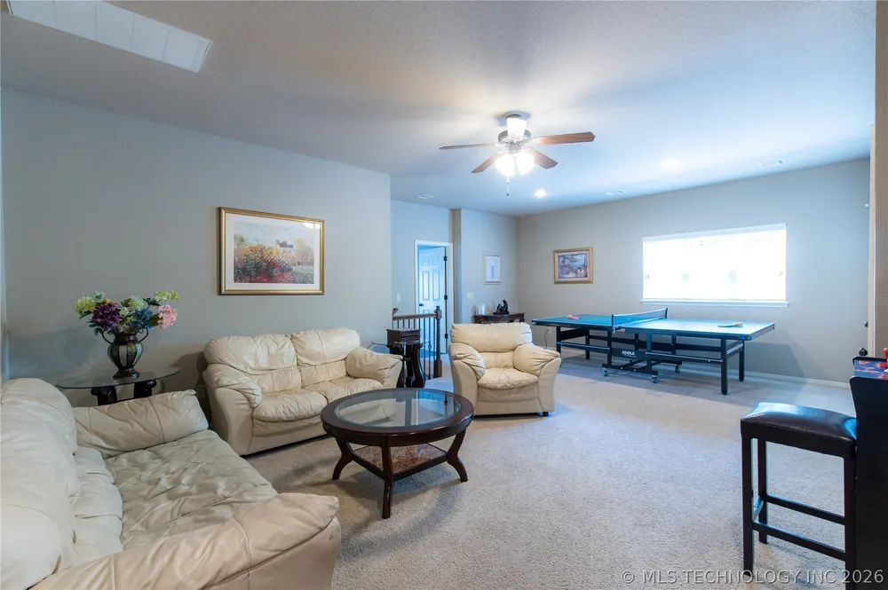 3813 W Broadway St, Broken Arrow, OK 74012