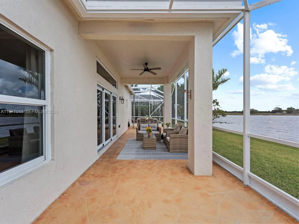 1150 Fairfield Meadows Dr, Weston, FL 33327