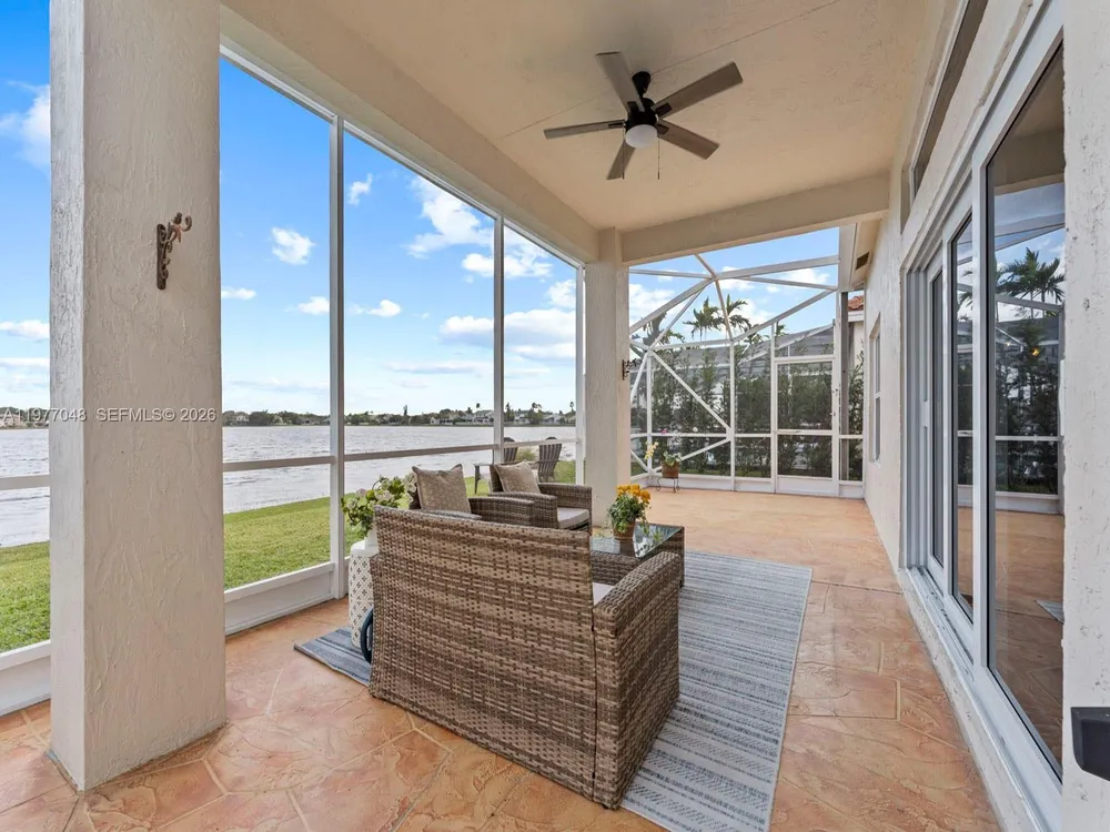 1150 Fairfield Meadows Dr, Weston, FL 33327