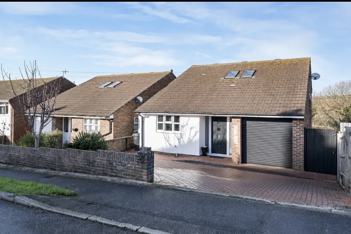 Kings Avenue, Newhaven