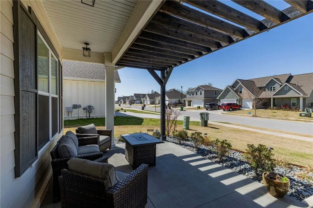 2711 S 20th Pl, Rogers, AR 72758