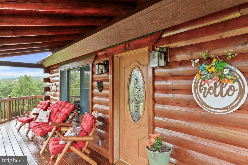 141 Rose Patch Drive, Petersburg, WV 26847