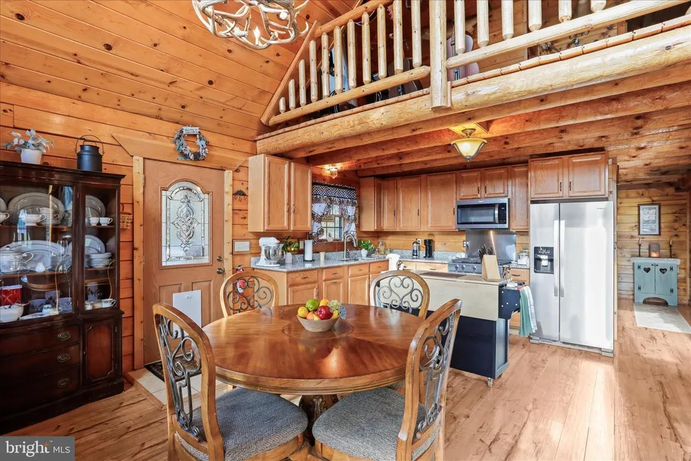 141 Rose Patch Drive, Petersburg, WV 26847