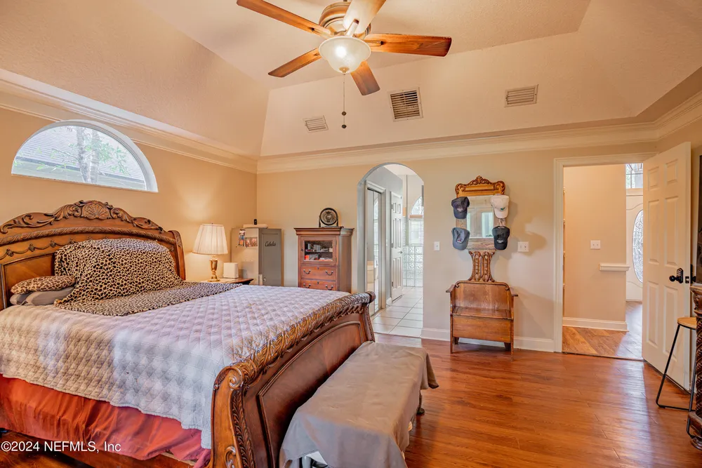 2674 Country Club Blvd, Orange Park, FL 32073