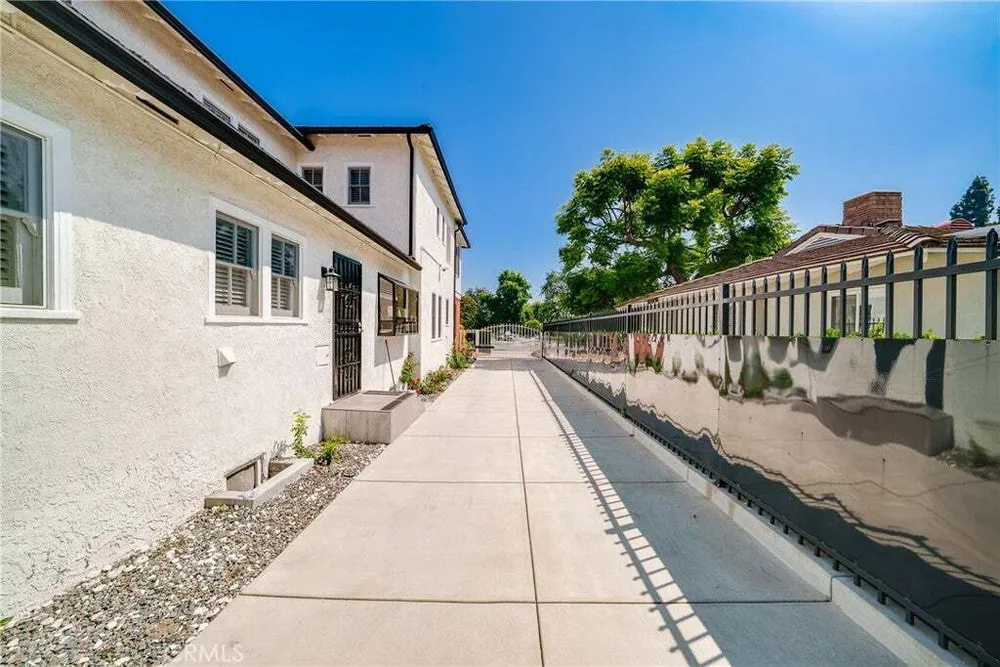2245 E California Blvd, San Marino, CA 91108