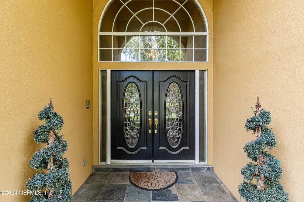 2674 Country Club Blvd, Orange Park, FL 32073