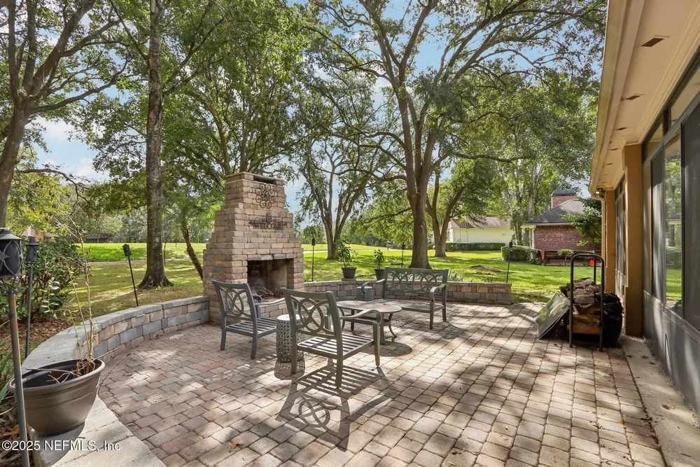 2674 Country Club Blvd, Orange Park, FL 32073