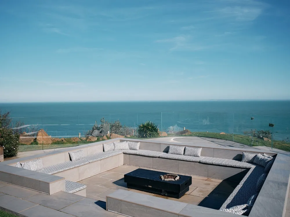 Carteret House