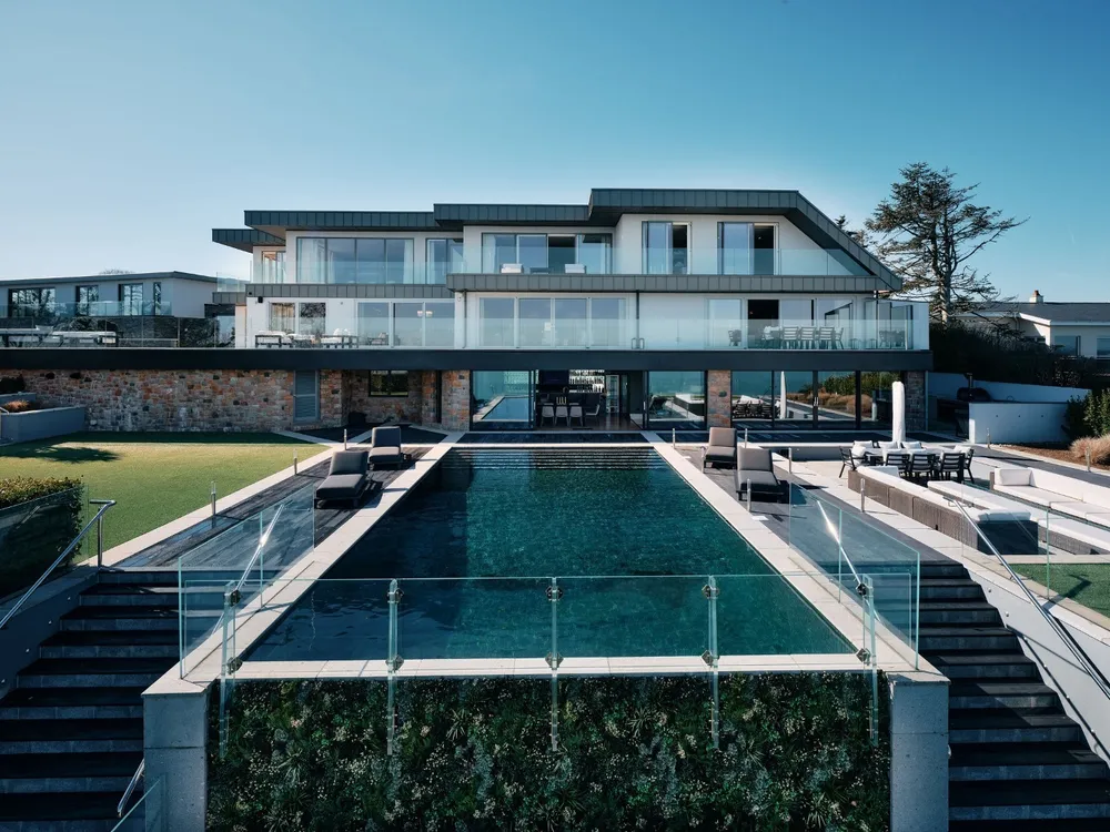 Carteret House
