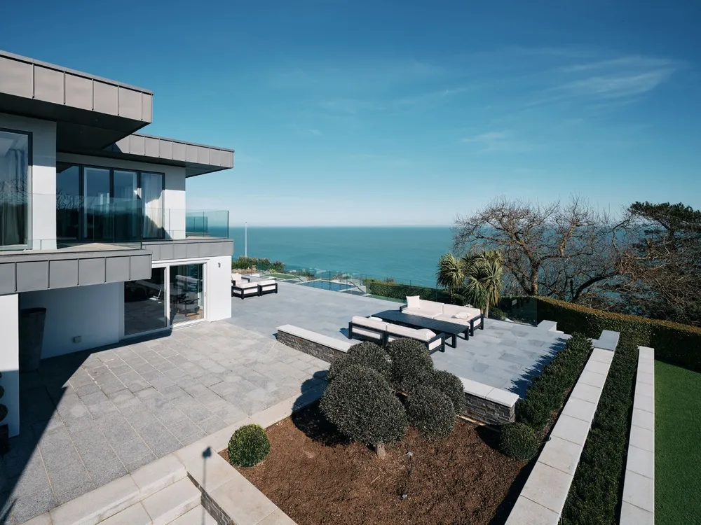 Carteret House