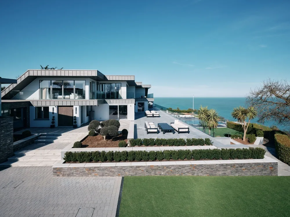 Carteret House