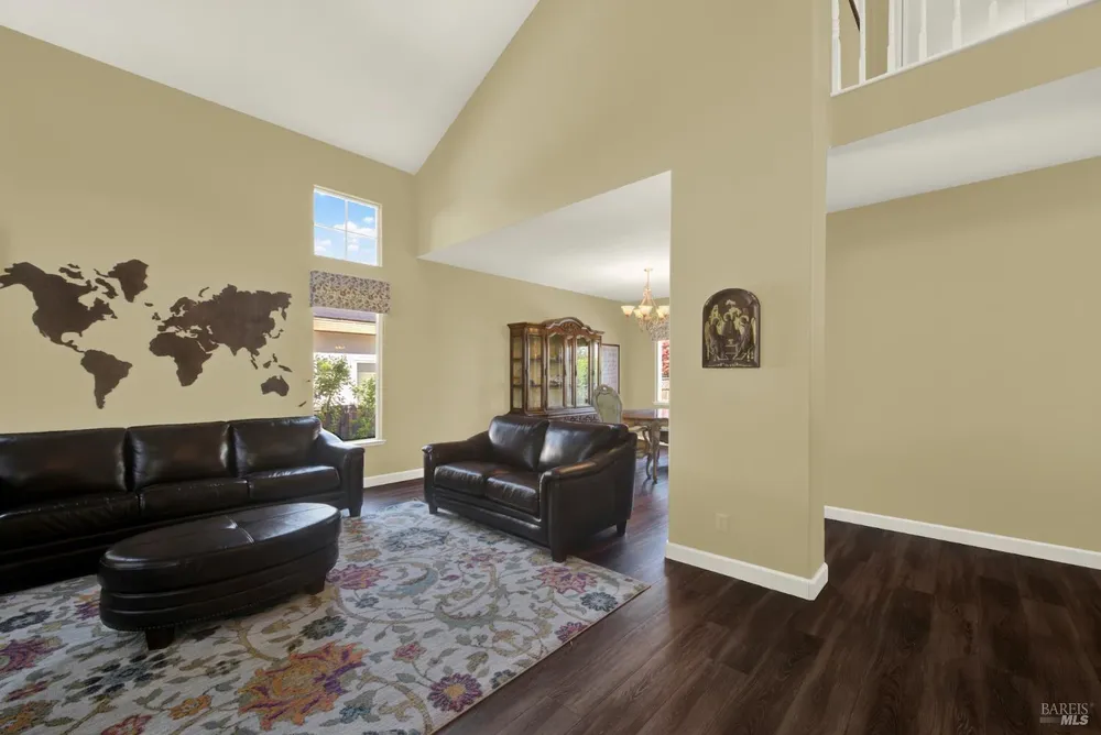 113 Deerglen Circle, Vacaville, CA 95687