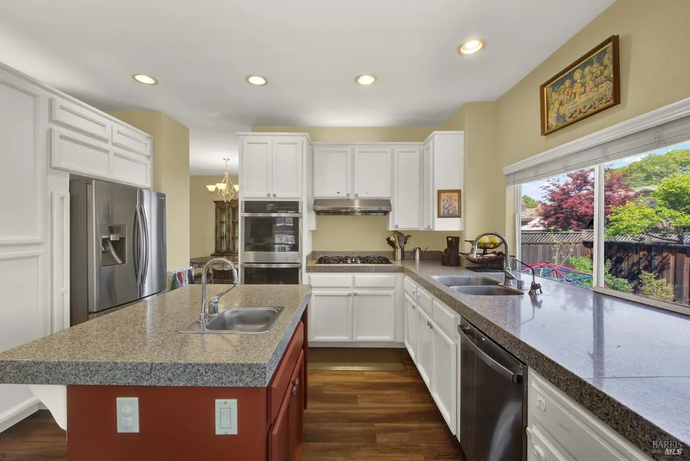 113 Deerglen Circle, Vacaville, CA 95687
