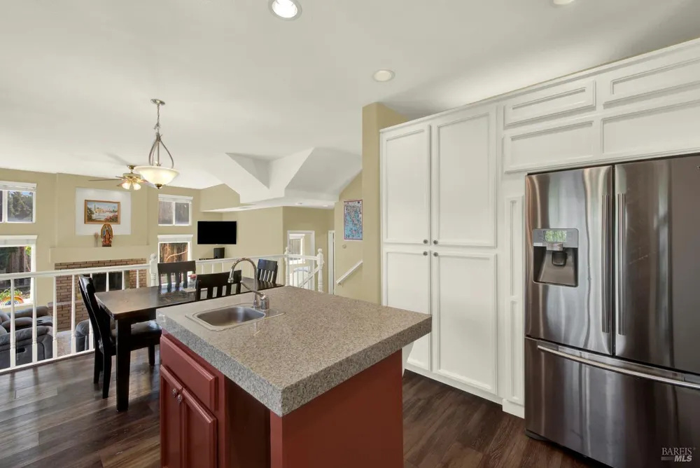 113 Deerglen Circle, Vacaville, CA 95687