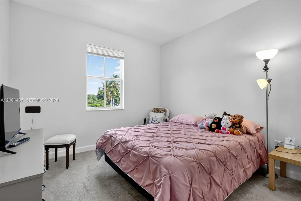 12936 NW 22nd Pl, Miami, FL 33167