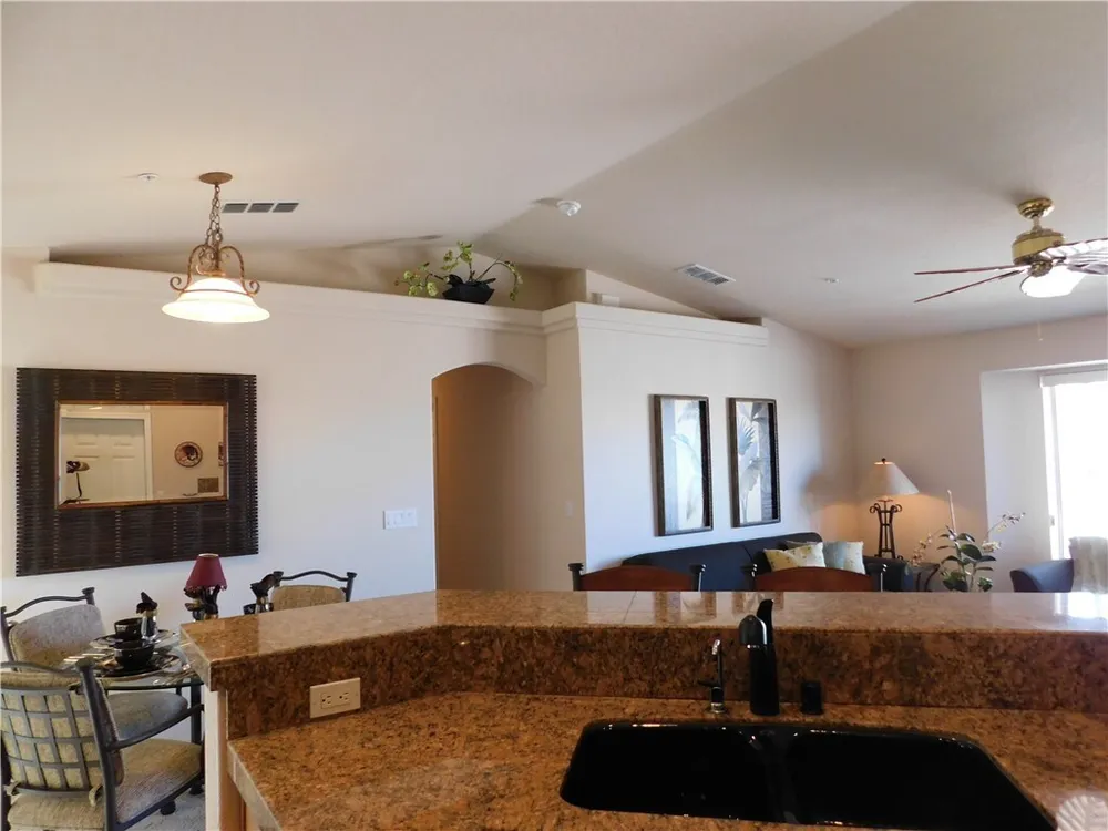 3330 Tomahawk Dr, Lake Havasu City, AZ 86406