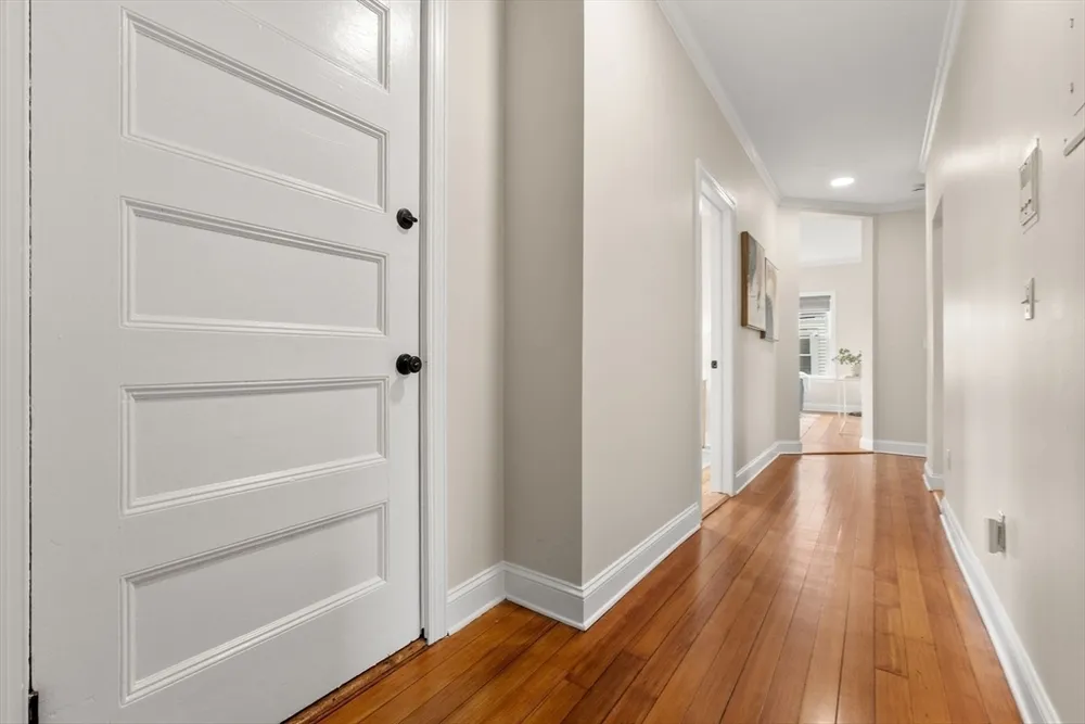 14 Linden St, Brookline, MA 02445