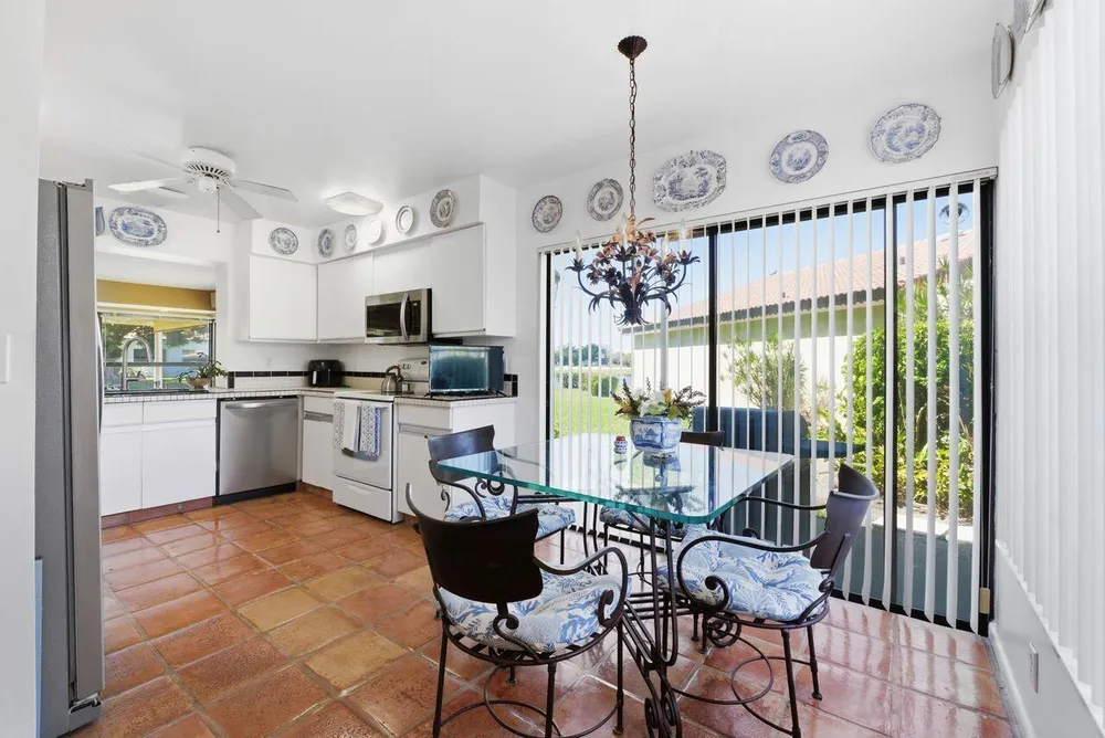 5787 Lakeview Mews Pl, Boynton Beach, FL 33437