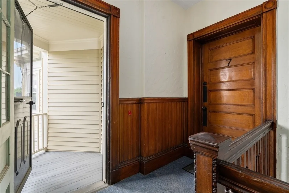 14 Linden St, Brookline, MA 02445