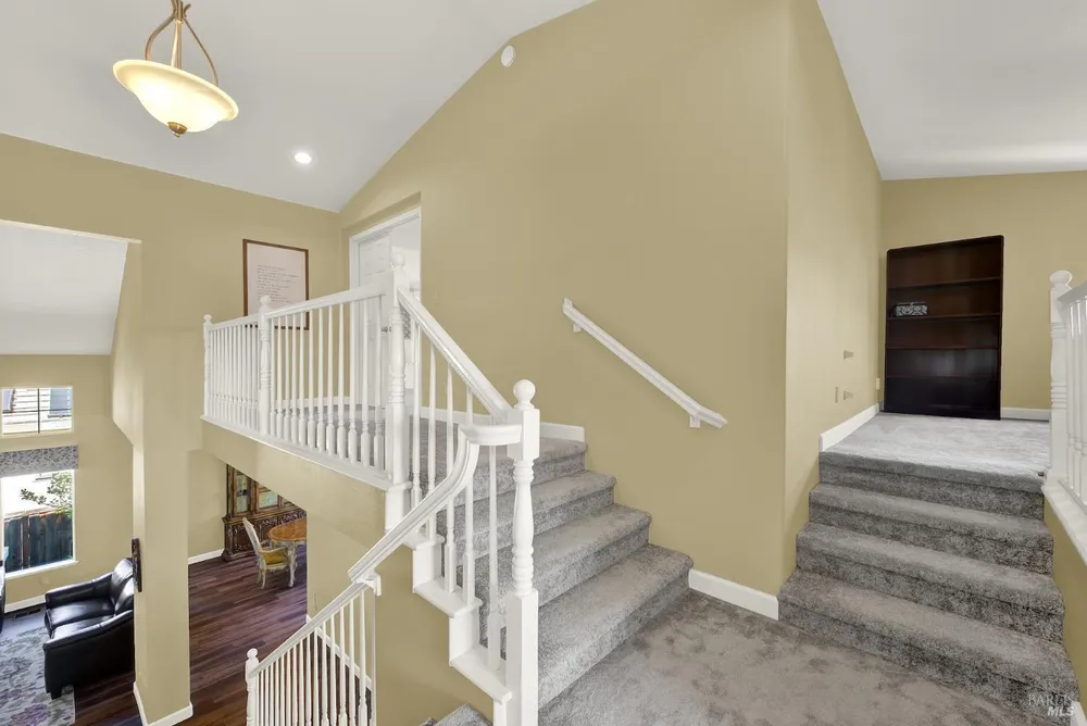 113 Deerglen Circle, Vacaville, CA 95687
