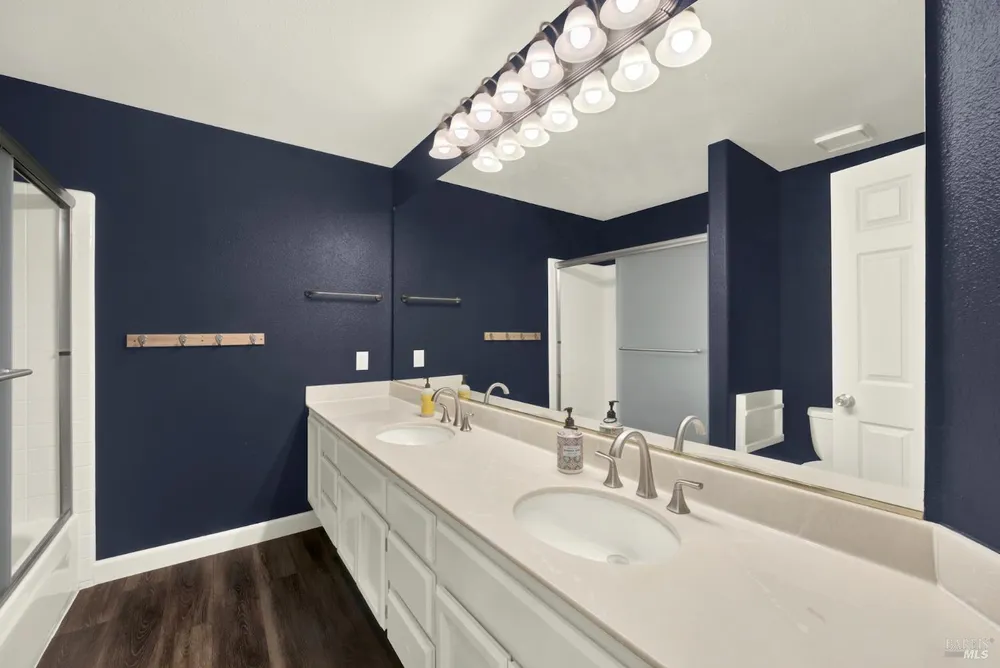 113 Deerglen Circle, Vacaville, CA 95687