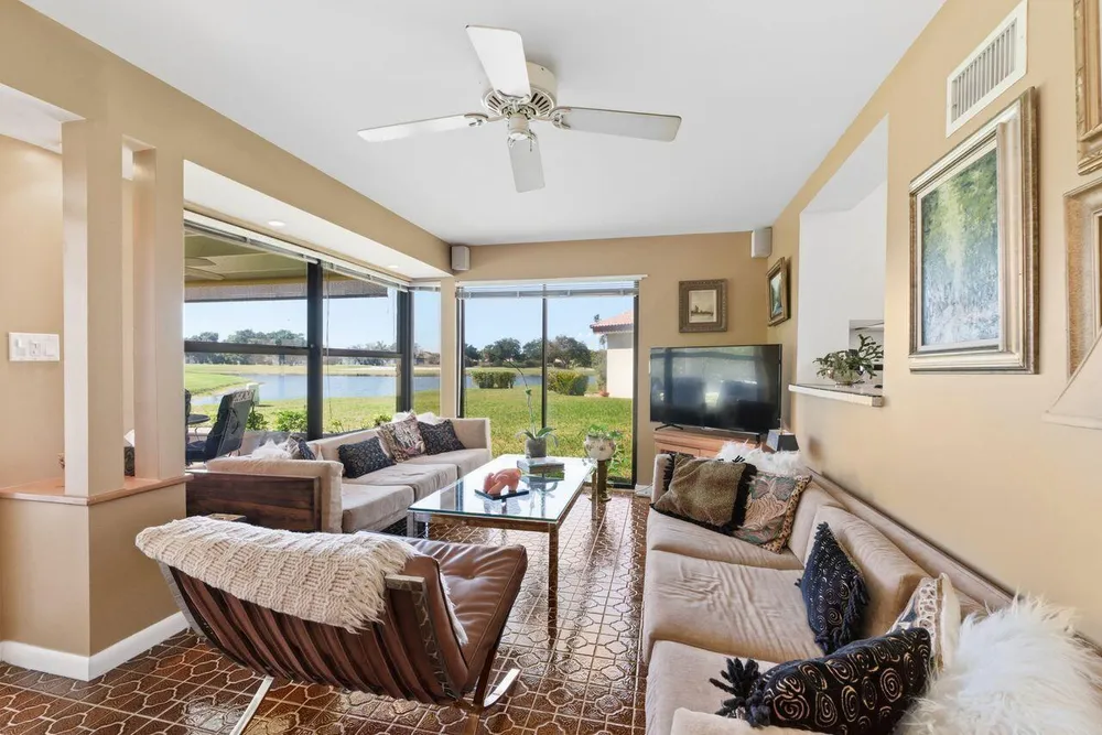 5787 Lakeview Mews Pl, Boynton Beach, FL 33437