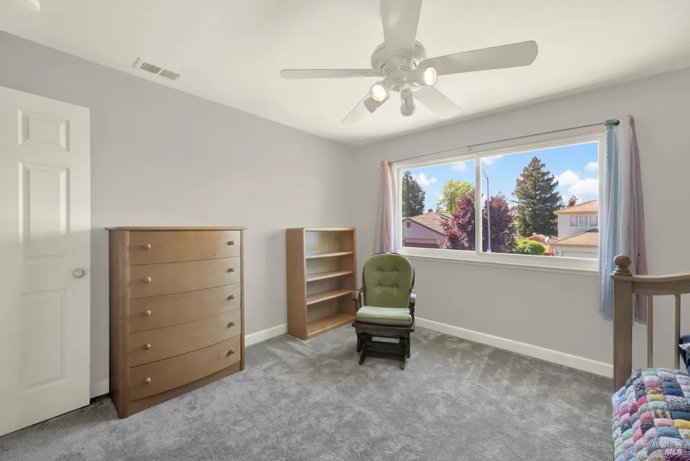 113 Deerglen Circle, Vacaville, CA 95687