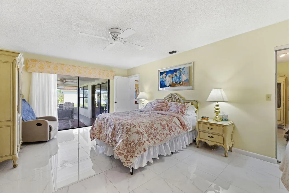 5787 Lakeview Mews Pl, Boynton Beach, FL 33437