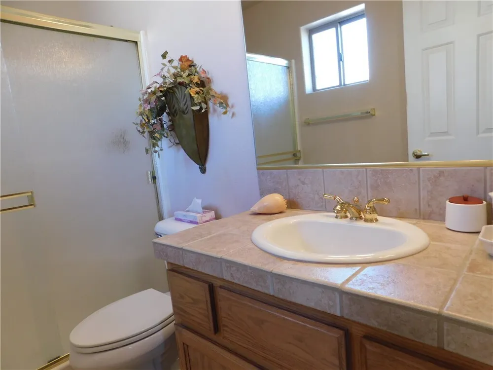 3330 Tomahawk Dr, Lake Havasu City, AZ 86406