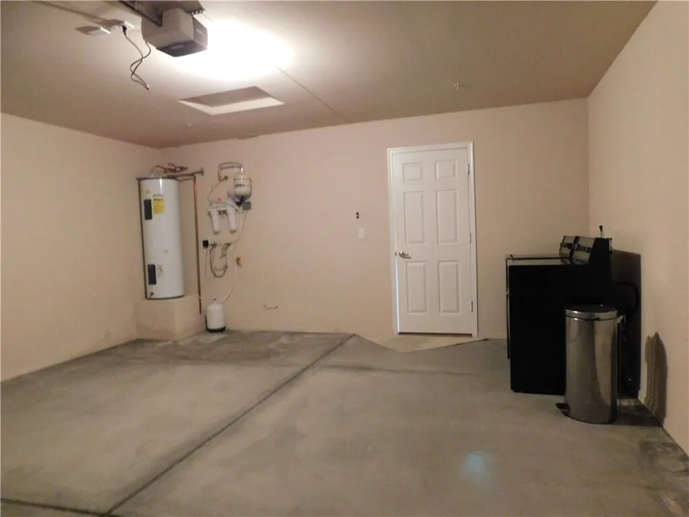 3330 Tomahawk Dr, Lake Havasu City, AZ 86406