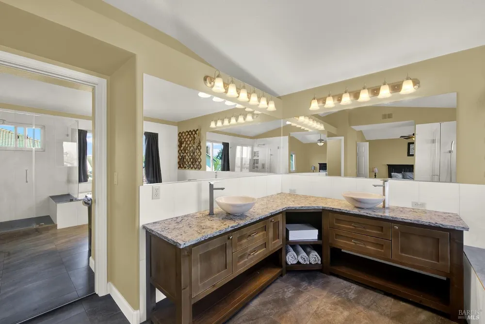 113 Deerglen Circle, Vacaville, CA 95687