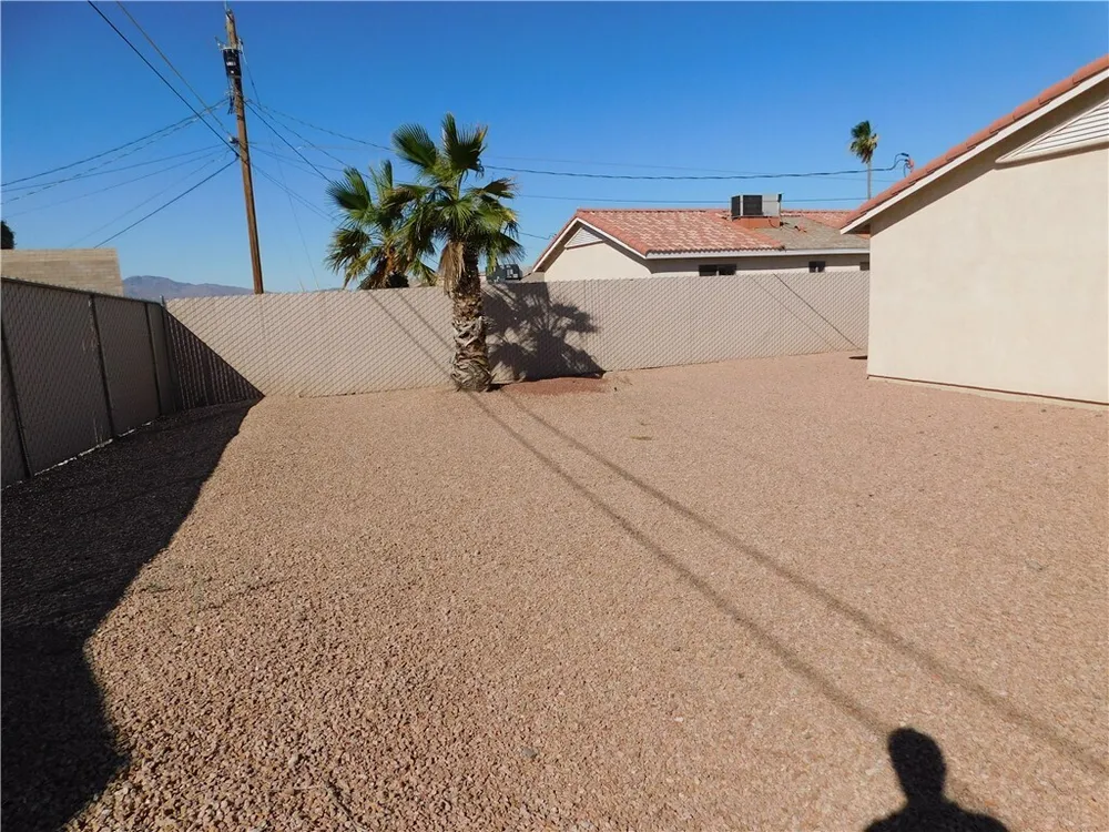 3330 Tomahawk Dr, Lake Havasu City, AZ 86406