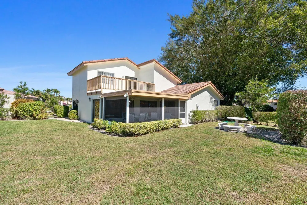 5787 Lakeview Mews Pl, Boynton Beach, FL 33437