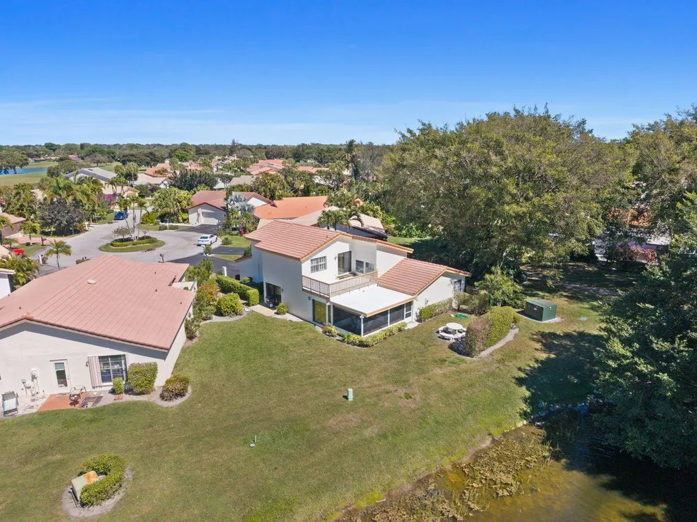 5787 Lakeview Mews Pl, Boynton Beach, FL 33437