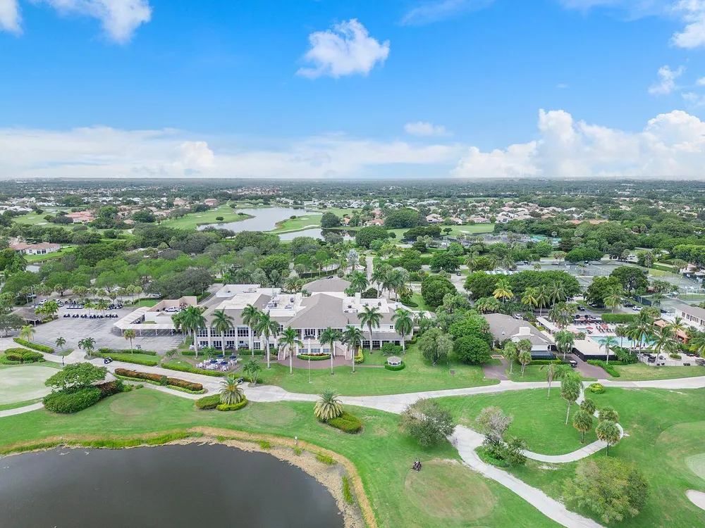 5787 Lakeview Mews Pl, Boynton Beach, FL 33437