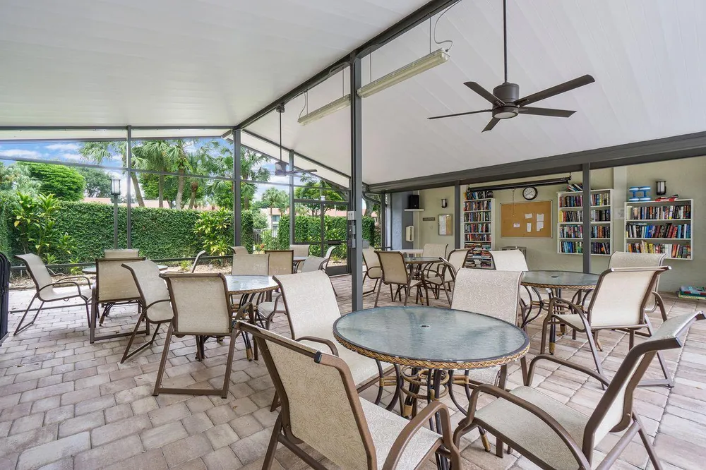 5787 Lakeview Mews Pl, Boynton Beach, FL 33437