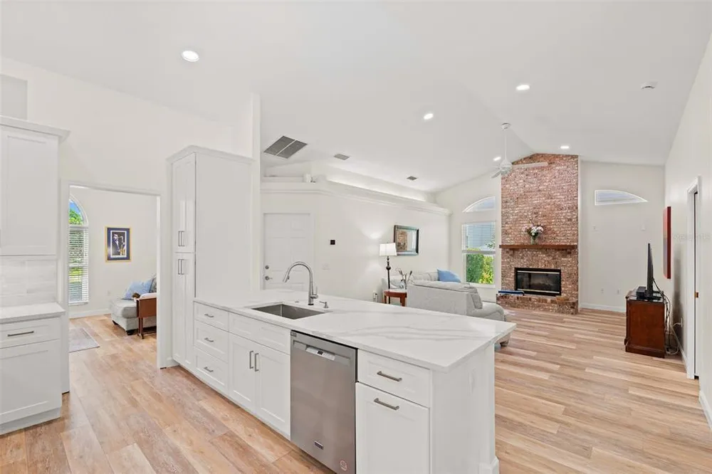 4442 Hollybrook Way, Sarasota, FL 34233
